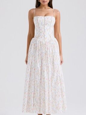 House of CB | Dresses | House Of Cb Delilah Vintage Cream Lace Maxi Dress | Poshmark House of CB | Dresses | House Of Cb Delilah Vintage Cream Lace Maxi Dress | Poshmark